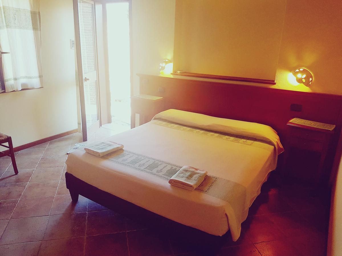 Agriturismo Gennemara B&B Perdaxius ภายนอก รูปภาพ